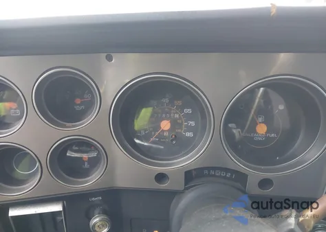 1988 Chevrolet Blazer V10 из США, поврежденный, VIN 1GNEV18K2JF148496